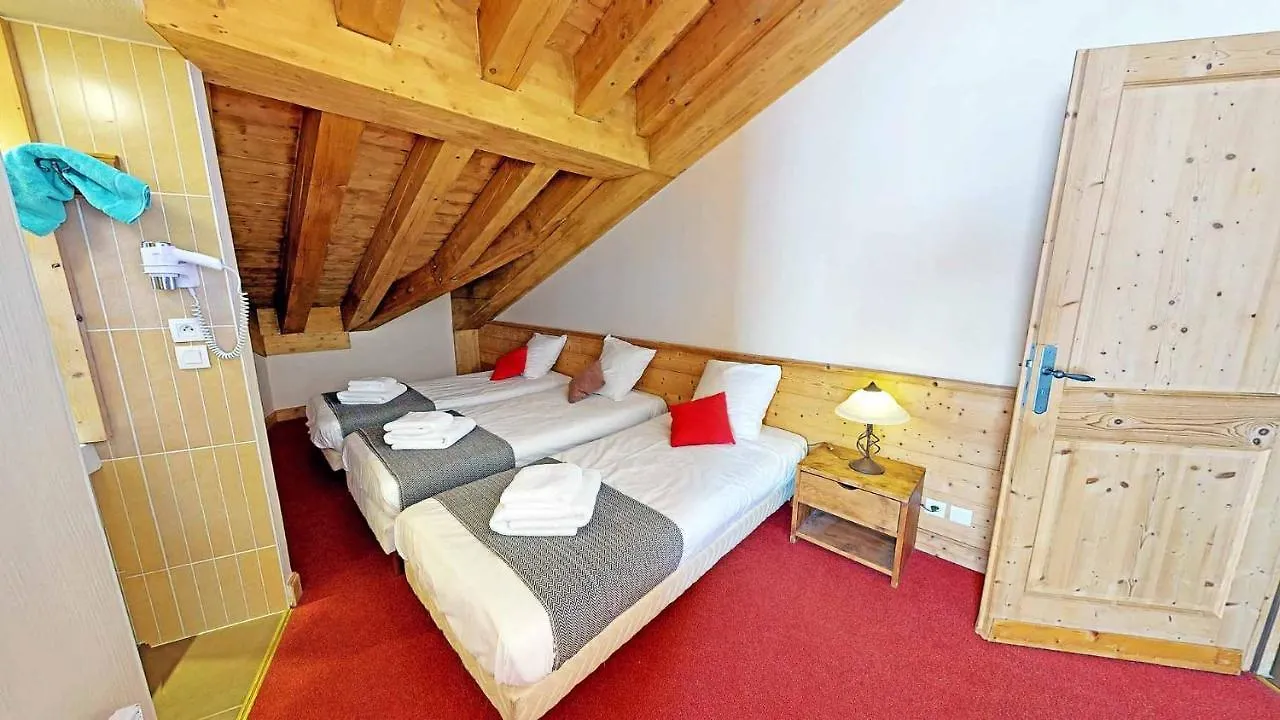 Charming Chalet With View On Mont Blanc Peisey-Nancroix