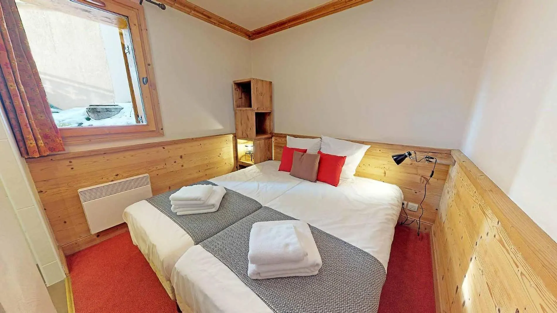 Charming Chalet With View On Mont Blanc Peisey-Nancroix