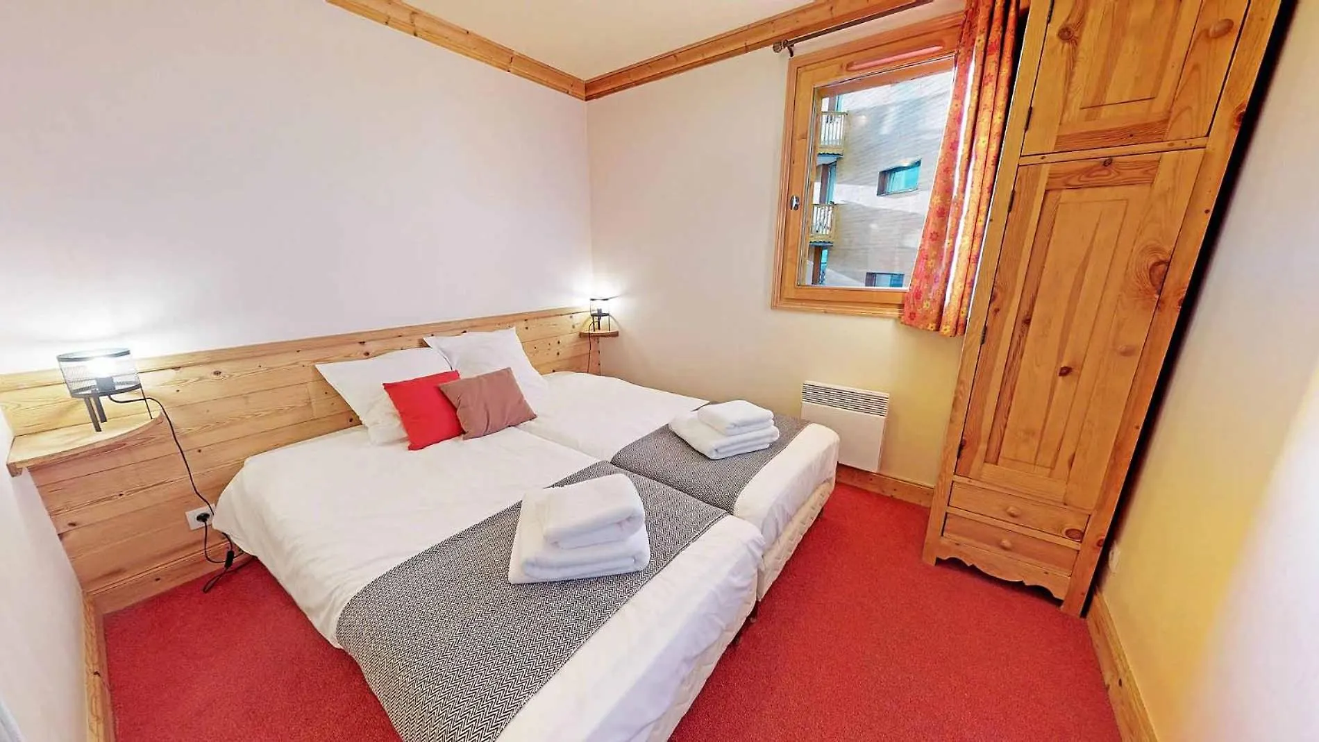 Charming Chalet With View On Mont Blanc Peisey-Nancroix 0*,  France