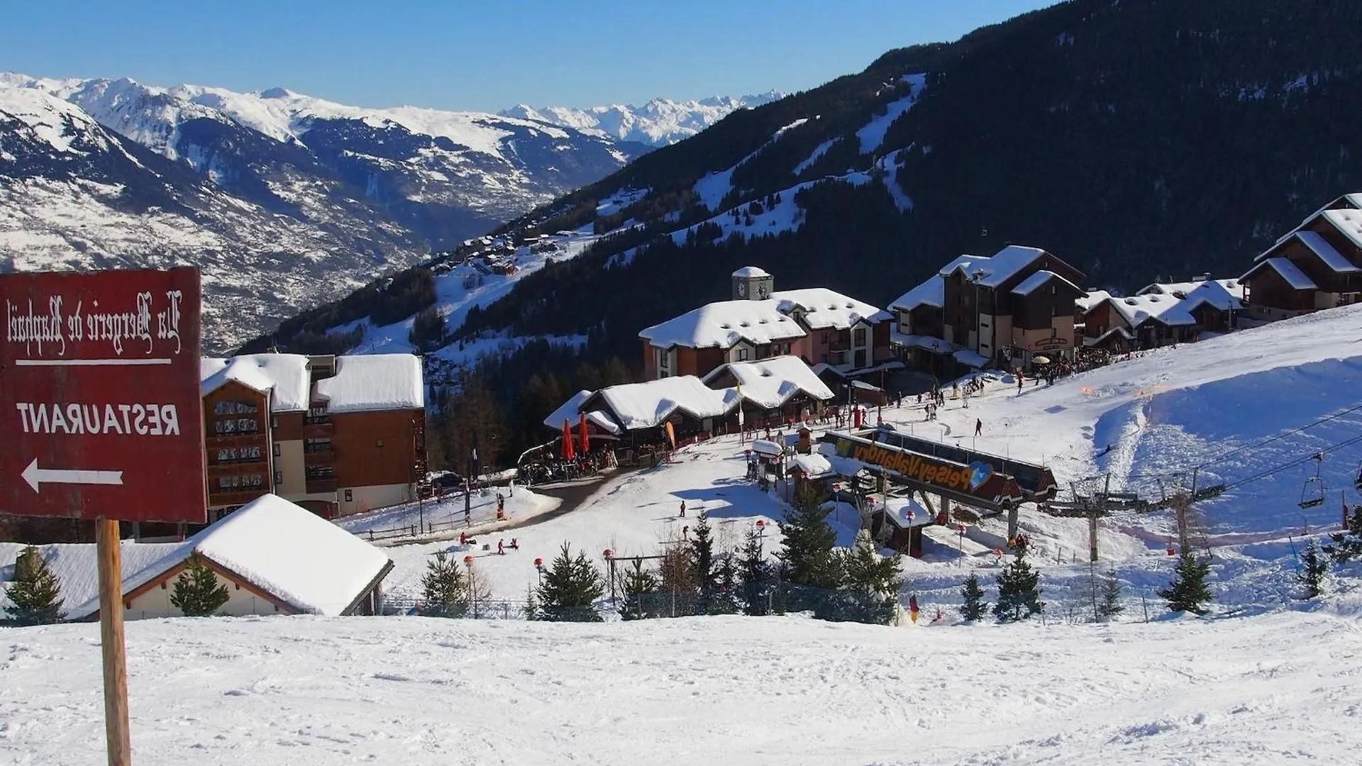 Charming Chalet With View On Mont Blanc Peisey-Nancroix
